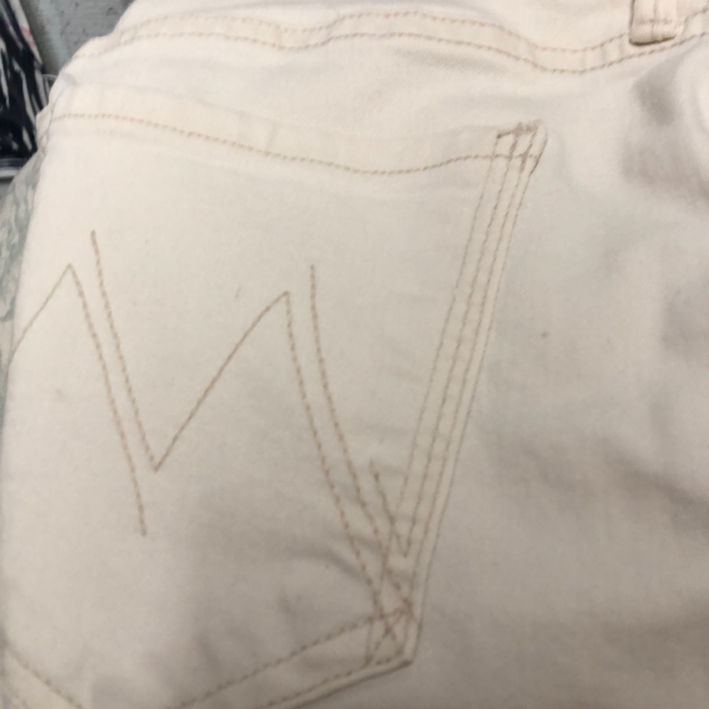 Embroidered jeans - Picture 5 of 10
